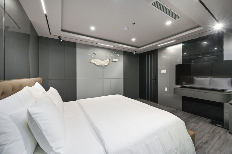 View from room 2, Accord Hotel Binh Tan, Binh Tan