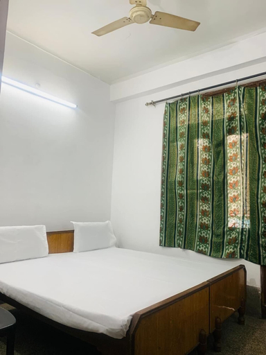 Room 2, Prashant Residency, Hardwar