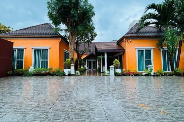Interior 4, The Ace 6 Bedrooms 6 Bathrooms Villa With Free Bills, Pattaya