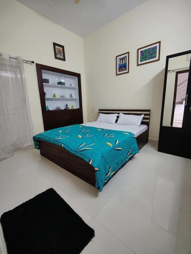 Room 2, Zivo Stays Heritage Apartments, Hyderabad
