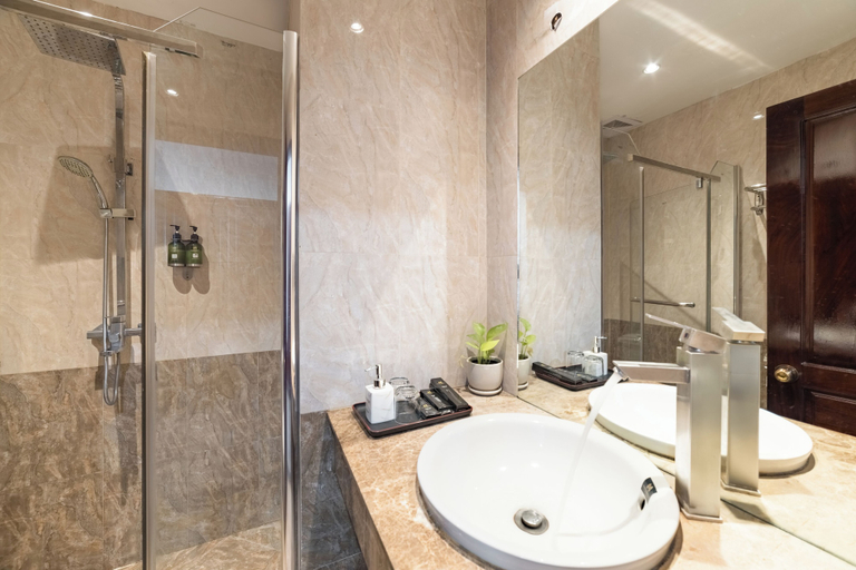 Room 5, Xaysomboun Hotel, Vientiane