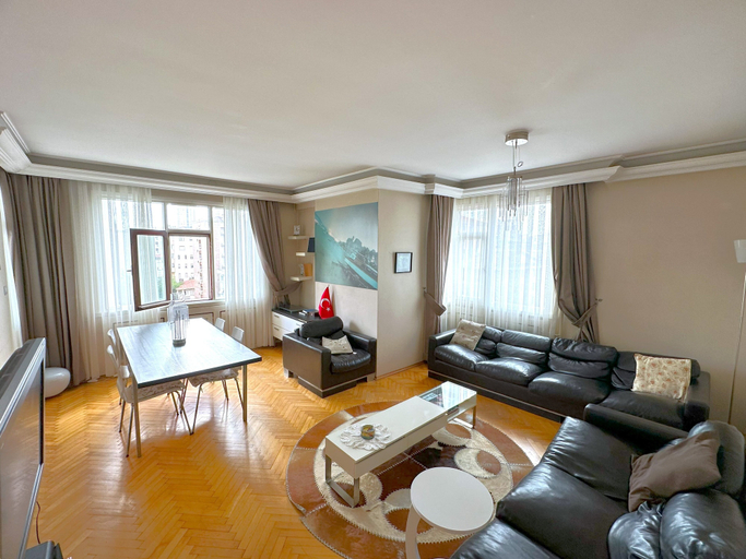 Others 5, Cozy Apartment in Kadıkoy Baghdad Avenue, Kadıköy