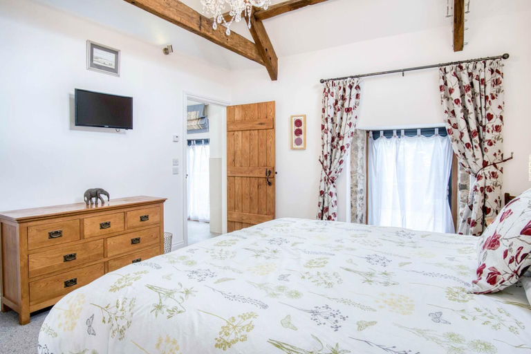 Room 5, West Barn - 2 Bedroom Cottage - Llandeilo, Carmarthenshire