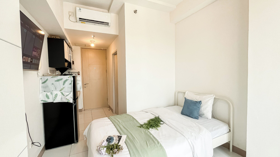 Room 3, Modern Basic Studio At Tokyo Riverside Pik 2 Apartment, Tangerang