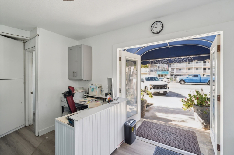 Interior 4, 4950 Sandyland Road #127 Condo by RedAwning, Santa Barbara