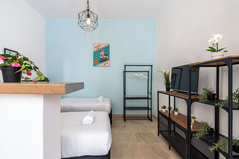 Room 2, Simba Studio in Larnaca & Terrace, Larnaca