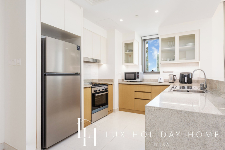 Private kitchen 2, LUX The Creekside Skyline View Suite, Dubai