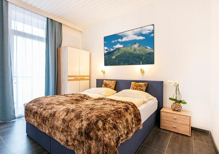 Bedroom 3, Hotel Bristol, Sankt Johann im Pongau