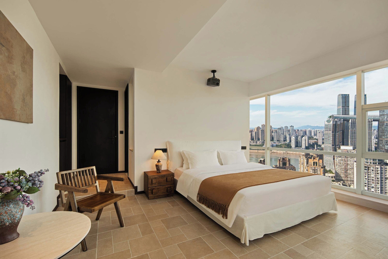 Room 3, Liberation Monument Riverside HoteL, Chongqing