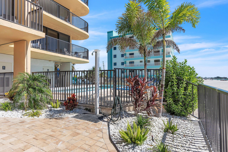 Exterior & Views 2, Trillium 4B - Premier, Pinellas