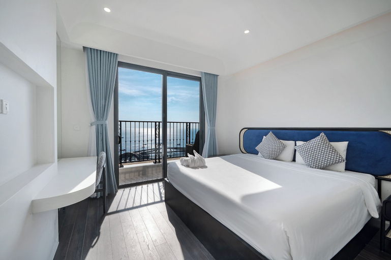 Room 4, Atermis Regency Hillside Phu Quoc - Sea & Fireworks View, Phú Quốc