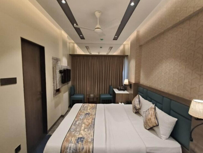 Bedroom 2, Dream Residency Hotels Pvt. Ltd, Mumbai Suburban