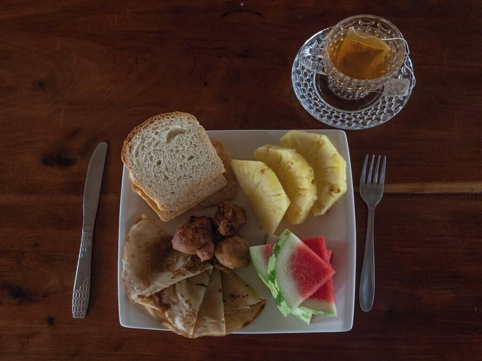 Food & Drinks 4, MEREMETA LODGE, Mafia