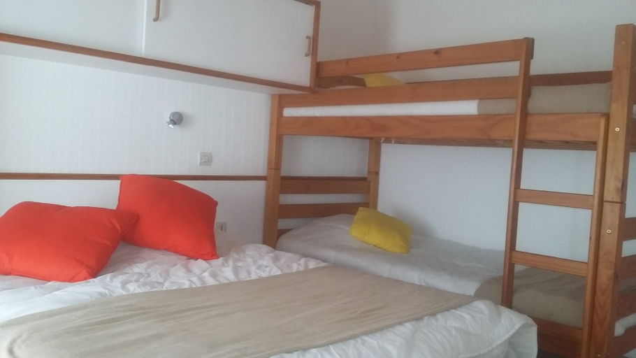 Bedroom 5, Le Hameau de la Courbière, Ariège