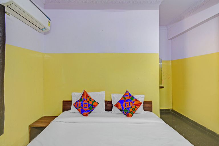 Room 5, Fabhotel Mohith Gokul, Hyderabad