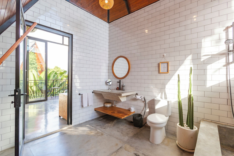 Bathroom 3, Villa Indra Pererenan by Orivista, Badung