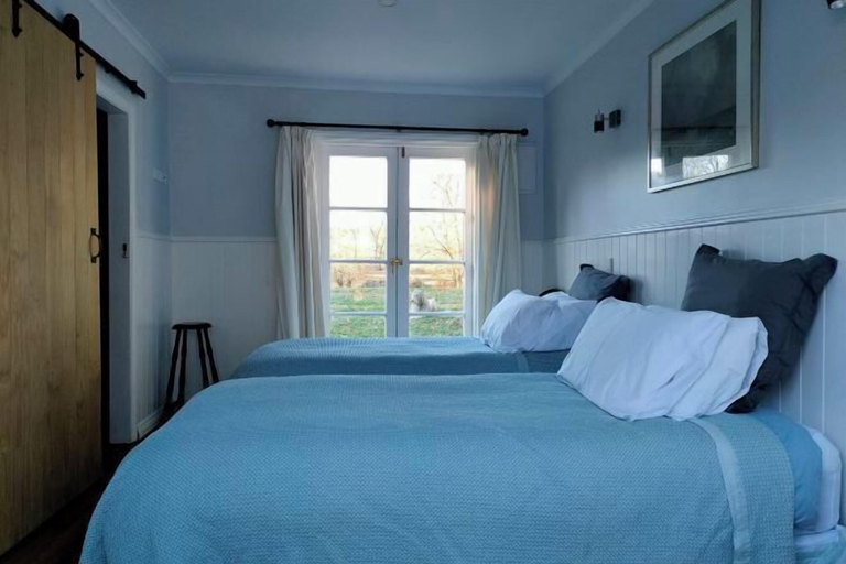 Room 4, Burnside Homestead, Waitaki
