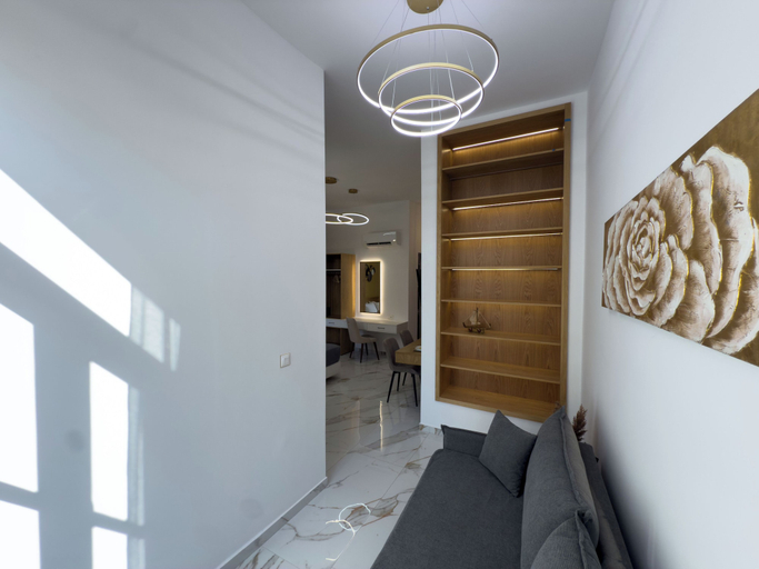 Room 2, Deluxe Center Suites, Crete