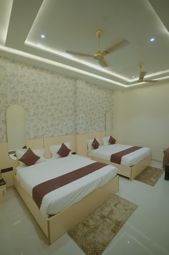 Room 3, Knightz bridge, Faizabad