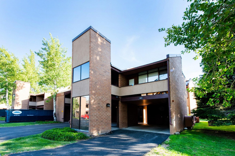 Exterior 5, Park Avenue Standard 2 Bedroom Condominiums, Summit