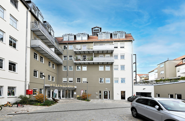 Exterior & Views 2, Rosengarten Apartments, Fürth