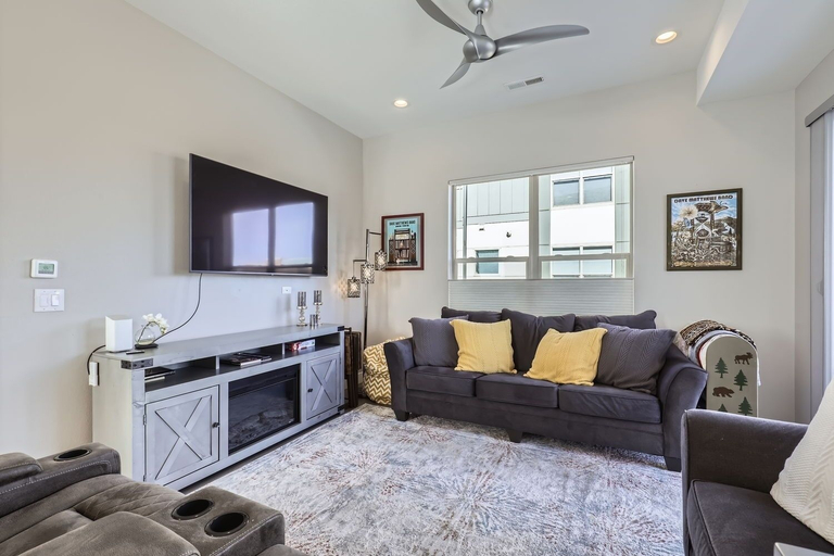 Living area 2, Allison Street 2 Bedroom Home, Jefferson