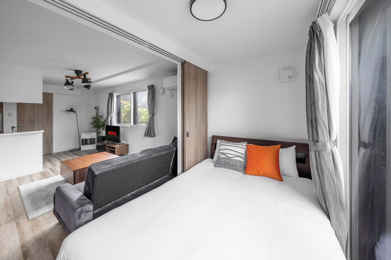 Bedroom 3, SERAPHIC 101, Chitose
