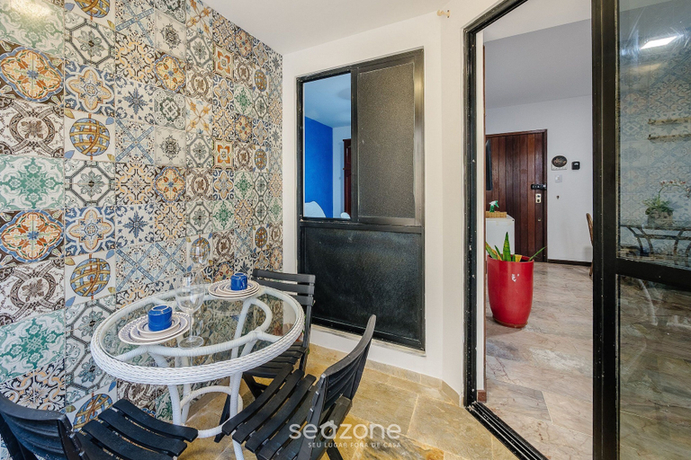 Dining 5, Fully Equipped Apartments Just Steps From Barra Beach and Barra Lighthouse - Csfs, Salvador