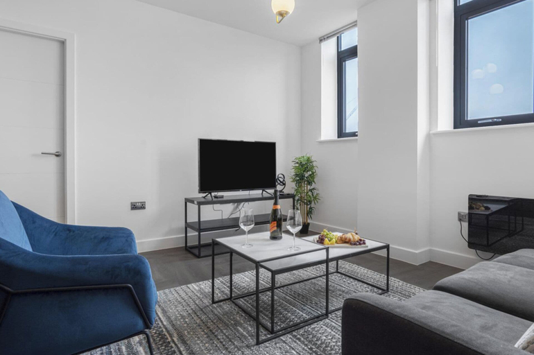 Others 4, Lovely 2-bed Apartment in Birmingham, Birmingham