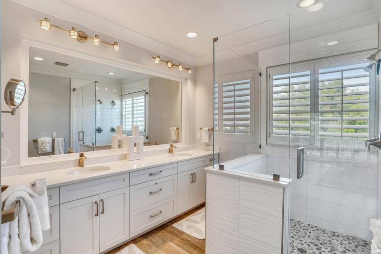 Bathroom 3, Sunset Point Beach House, Pinellas