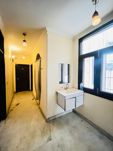 Bathroom 3, Roomshala Hotel Jagannath, Delhi