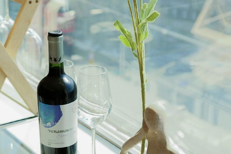 Miscellaneous 5, [San's Stay] Free wine/Beam Projector/Breakfast/Ramen/Seoul National University Station, Gwanak