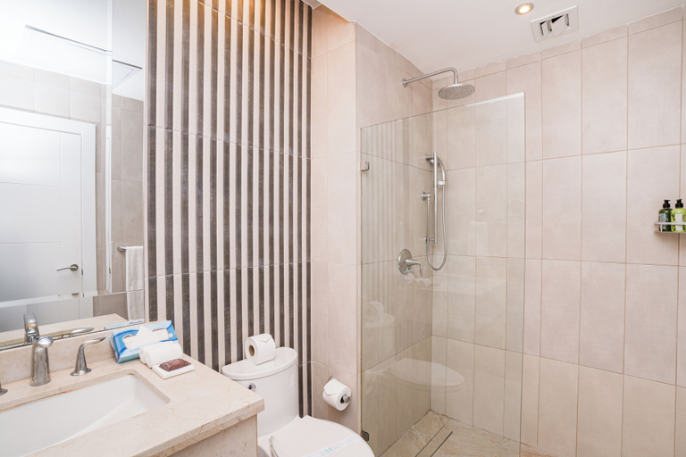 Bathroom 4, Bakour Punta Cana Suites, Salvaleon de Higuey