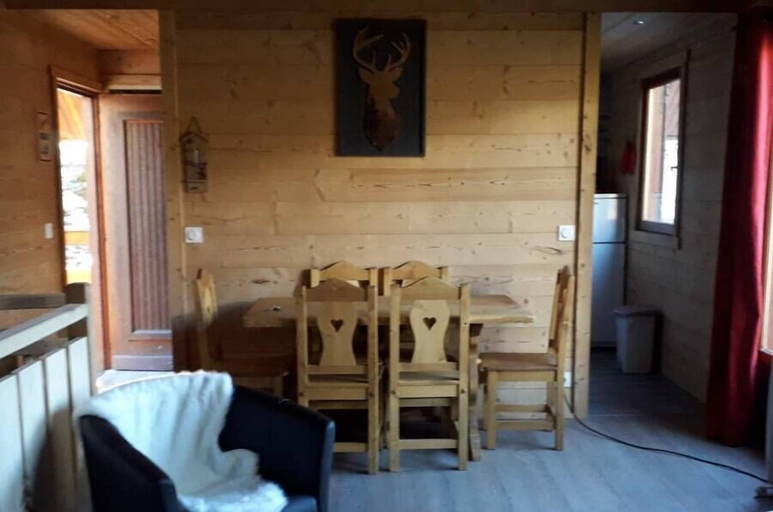 Living area 2, Chalets Cocody, Alpes-de-Haute-Provence
