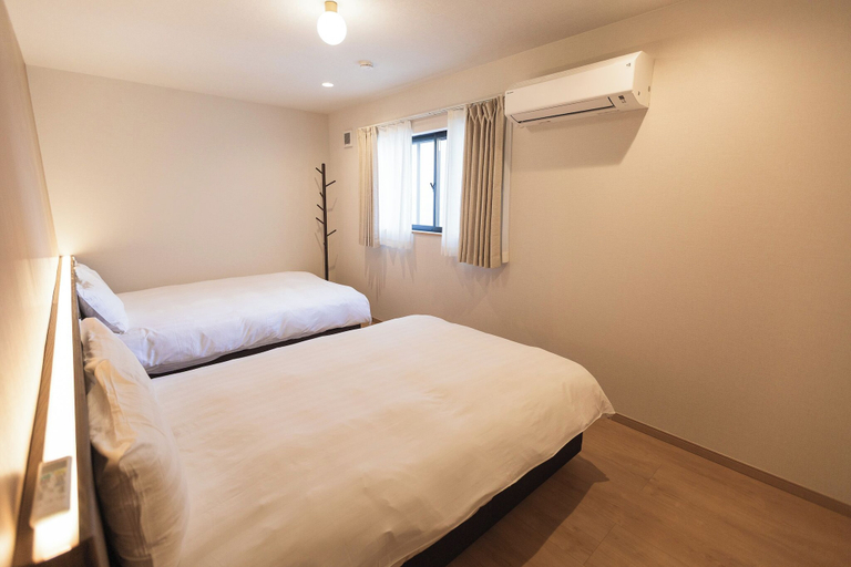 Room 5, b&FLAT-Hanazono, Osaka