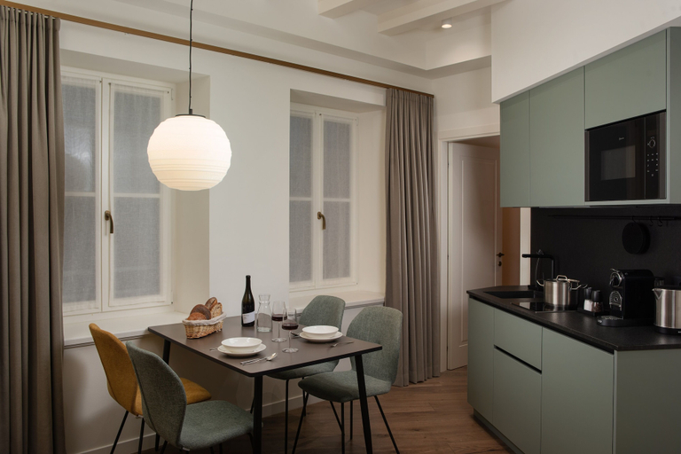 In-room dining 5, AMIRA Ca' Argento Premium Apartments, Trieste
