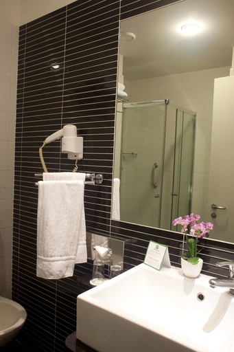 Bathroom 4, The Caesar Hotel Roma, Roma