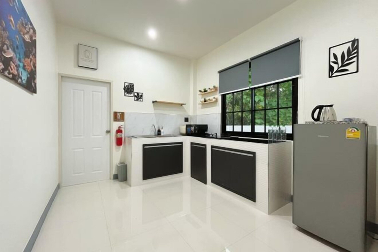 Private kitchen 4, DelZiaNa Bara Villa Pakbara Satun, Langu