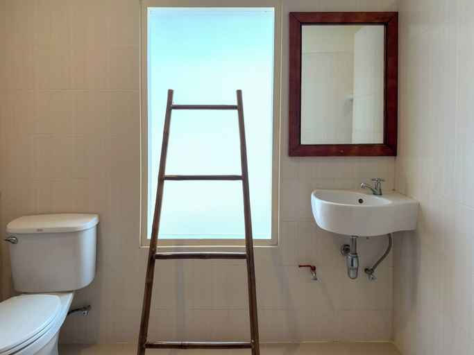 Bathroom 3, The Nine Bed & Restaurant, Kanchanaburi, Muang Kanchanaburi