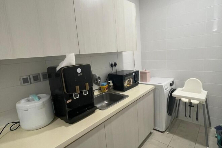 Private kitchen, Paragon Suites @ CIQ L26 By UCome Homestay, Johor Bahru