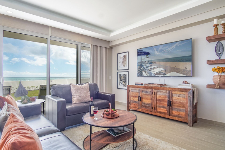 Living area 4, Phenomenal 3 Bedroom Condo Encantame Tower E 101, Puerto Peñasco