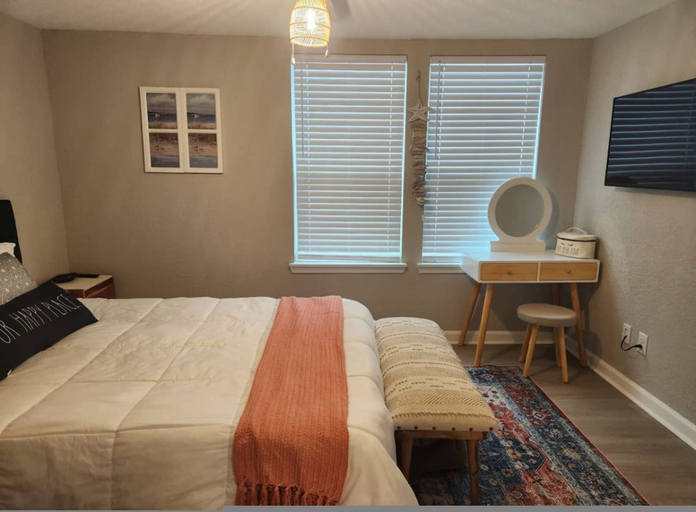 Room 2, Vacation in Style at the Beach, Galveston
