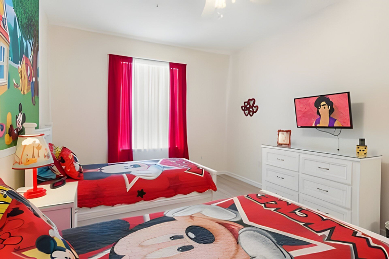 Room 2, Windsor Hills 3BR Condo Near Disney, Osceola