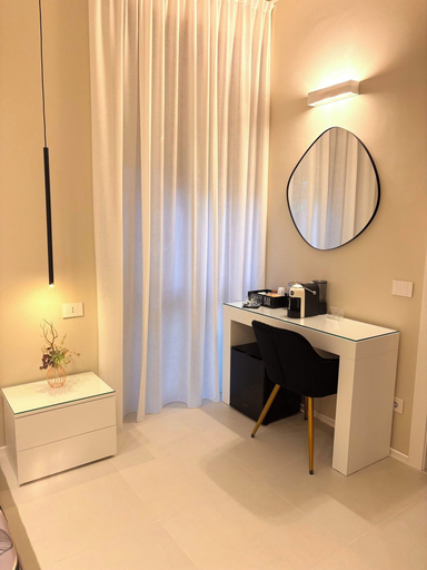 Room 4, Salotto Santa Franca, Piacenza