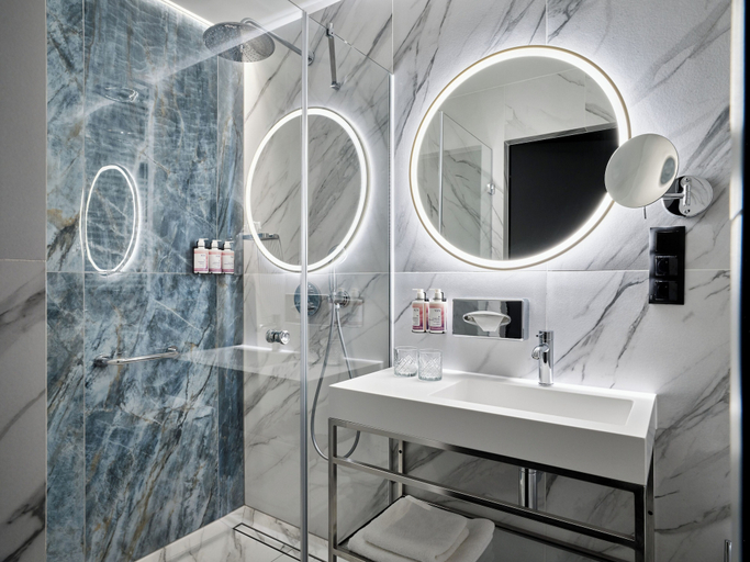 Bathroom 4, Mövenpick Grand Hotel Wroclaw, Środa Śląska