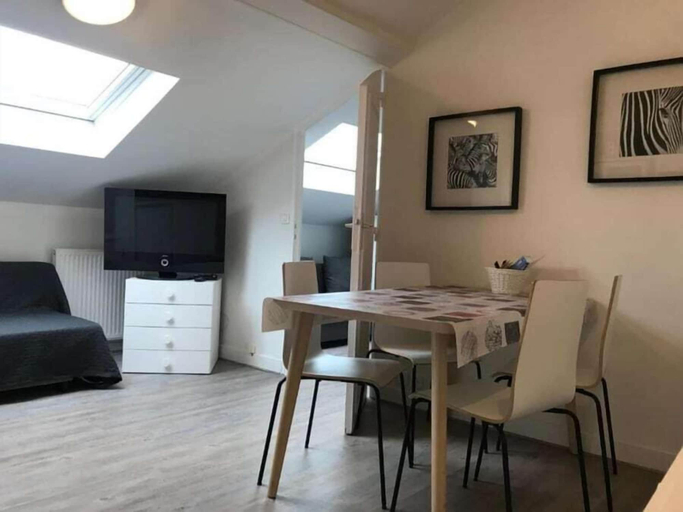 Living area 2, AparisAppart, Seine-Saint-Denis