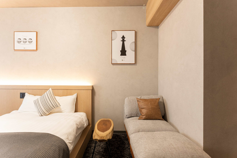 Room 5, b&Namba3, Osaka