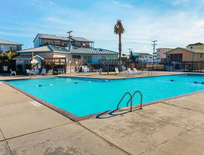 Sport & Beauty 4, Queens Grant by Topsail Realty, Pender