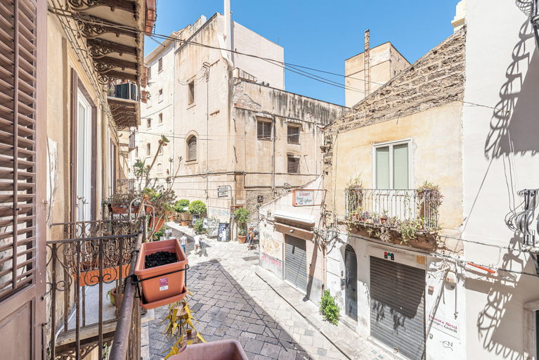 Balcony, Giudici Three Bedrooms Apartment by Wonderful Italy, Palermo