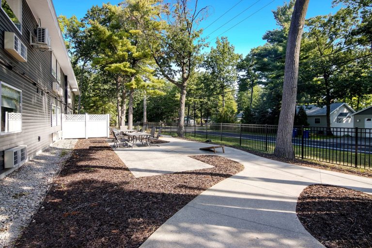 Others 5, The Vic By Kasa, Grand Traverse